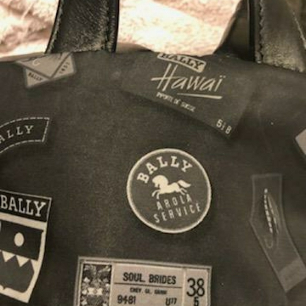 Backpack - Picture 5 of 6